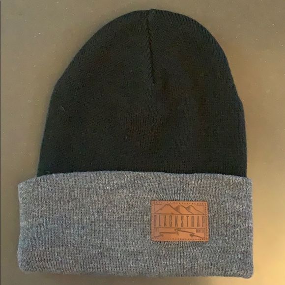 NWOT BlackStrap Essential Beanie - Picture 5 of 6